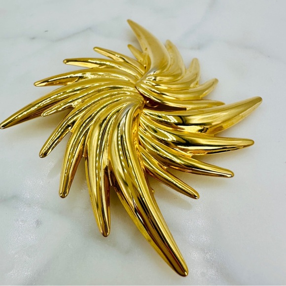 Vintage Large Starburst Brooch Pin Spiral Gold Tone 80s 90s Glam Statement Deco - Picture 6 of 9